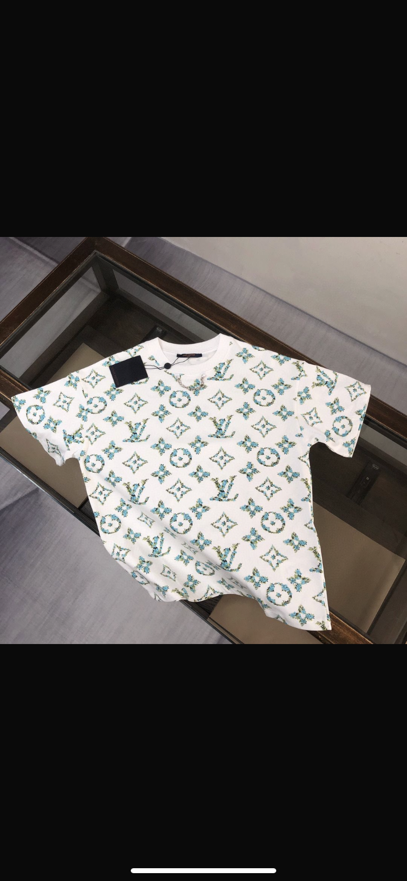 Lv tshirt