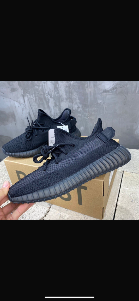 Yeezy oynx