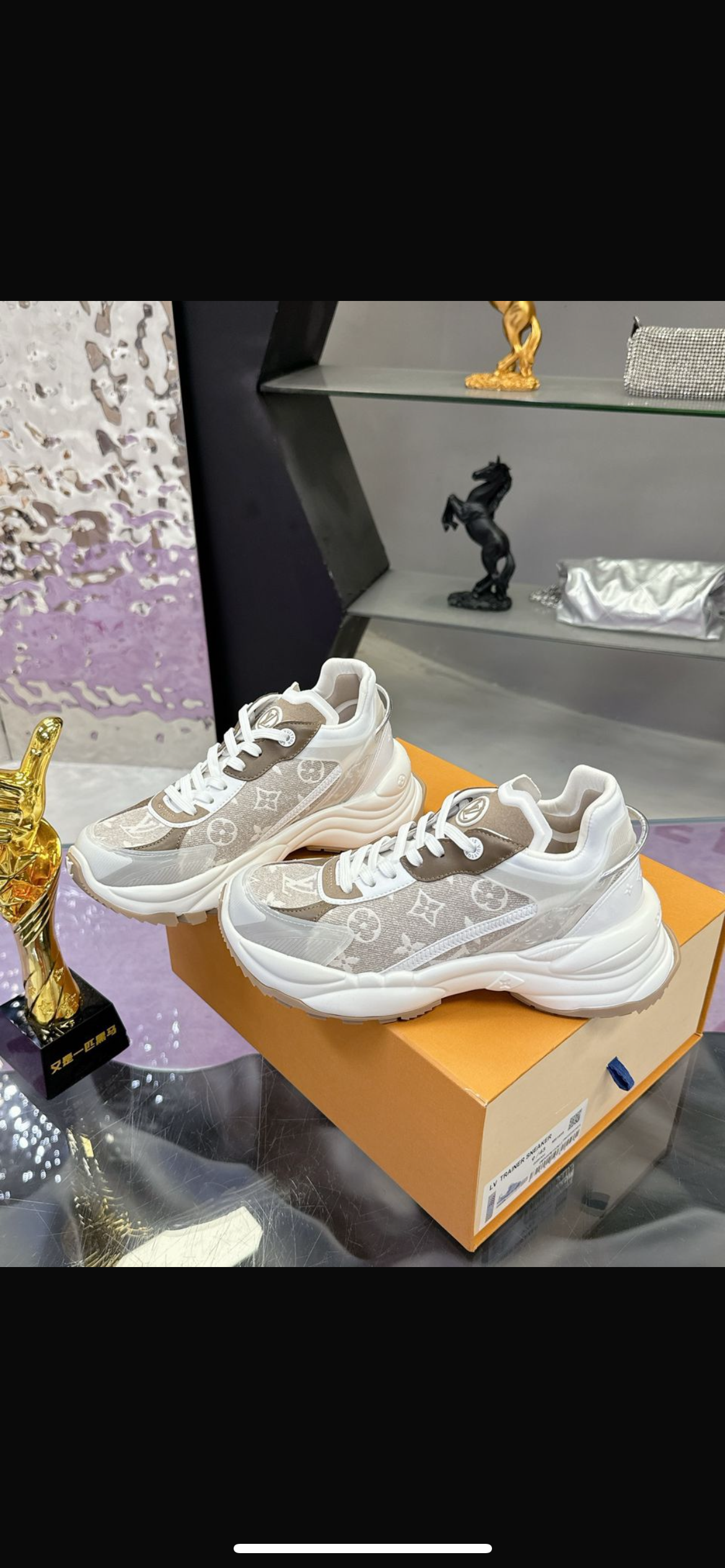 Lv shoes