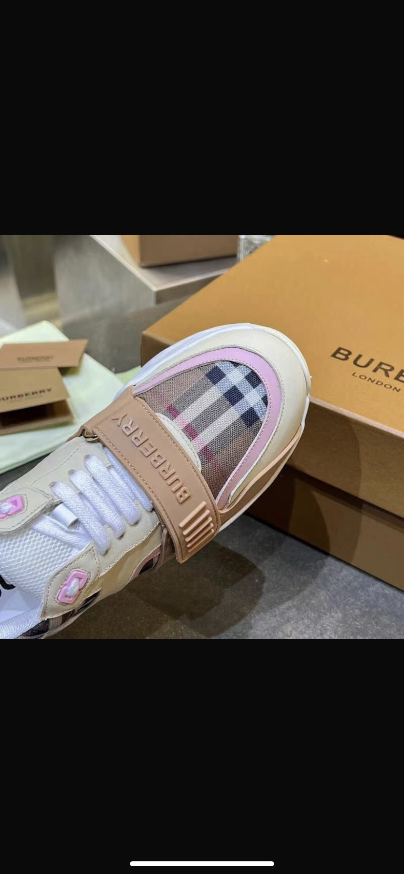 Burberry women’s shoe